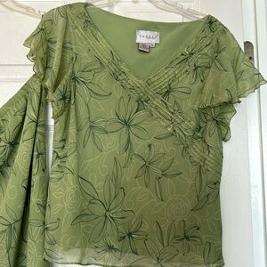 Stunning silk two piece skirt and top.